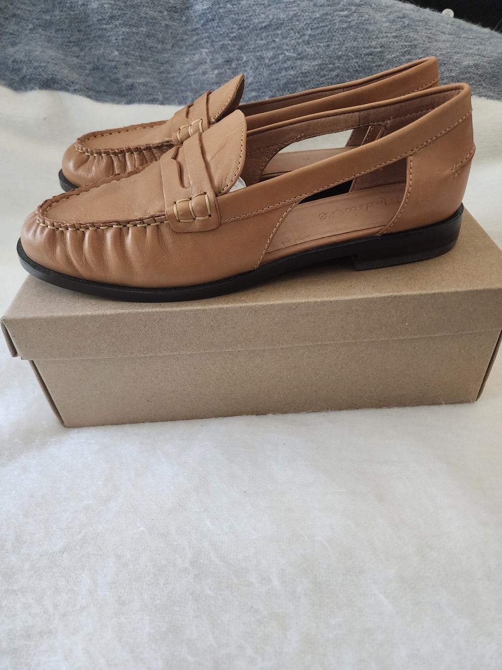 Madewell Cutout Loafers In Vachetta Leather Size 8, Style NK672 - Picture 4 of 15